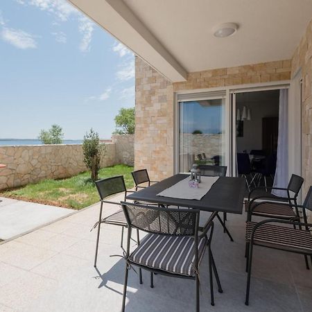 Villa Rosa Privlaka  Kültér fotó