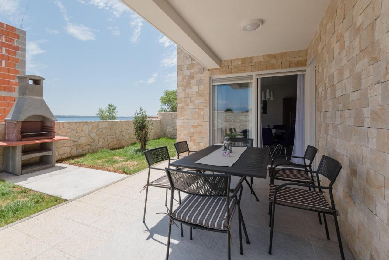 Villa Rosa Privlaka  Kültér fotó