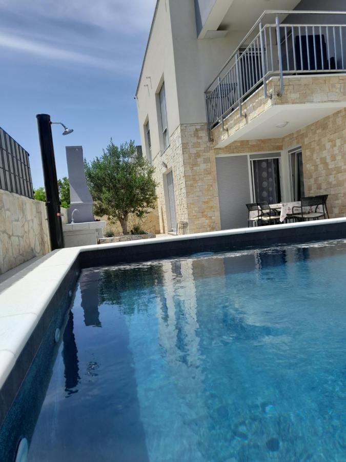 Villa Rosa Privlaka  Kültér fotó