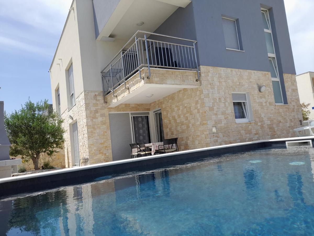 Villa Rosa Privlaka  Kültér fotó
